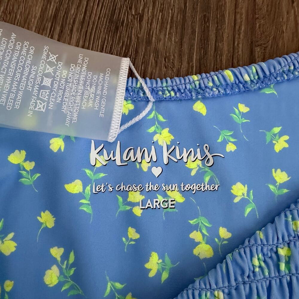NEW Kulani Kinis Shirred Dipped Cheeky Bikini Bottom in Lemon Bloom Size Large - Picture 4 of 8